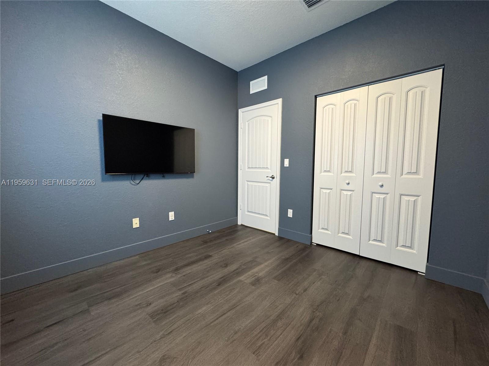 VERONA ESTATES - Residential