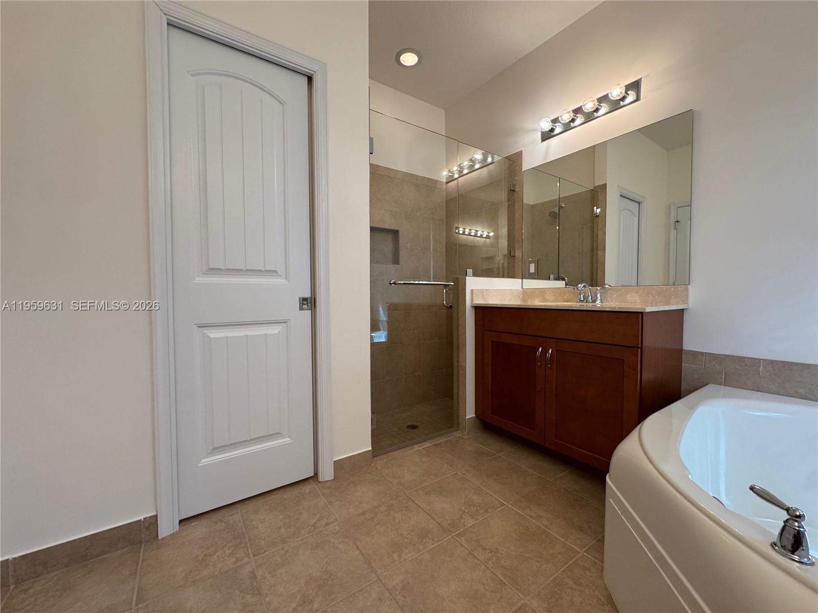 VERONA ESTATES - Residential