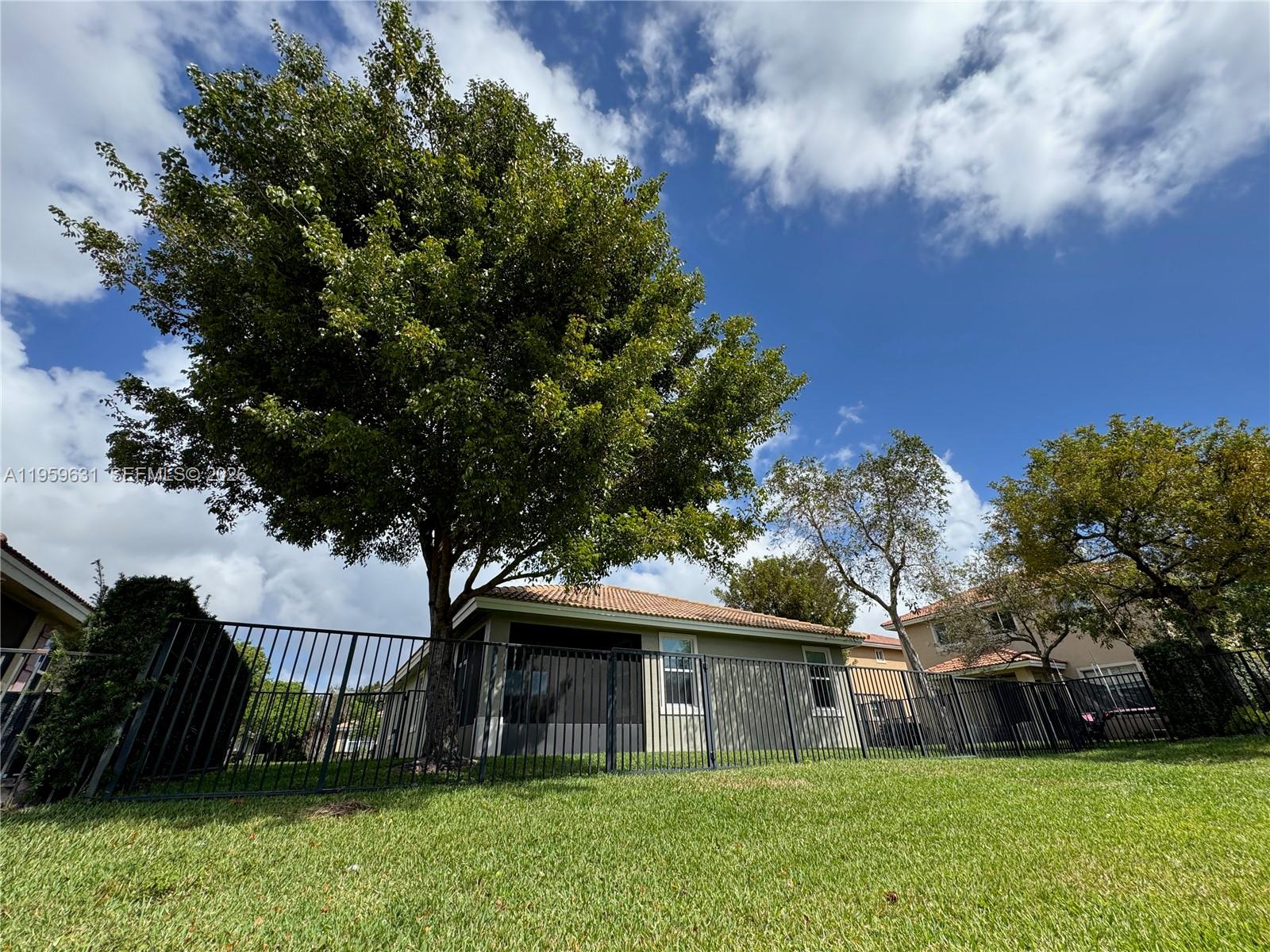 VERONA ESTATES - Residential