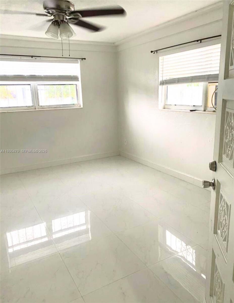 LAKE LUCERNE SEC 4 - Residential Lease