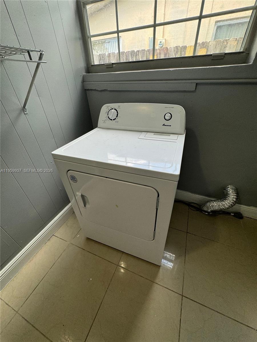 SUNRISE GOLF VILLAGE SEC - Residential