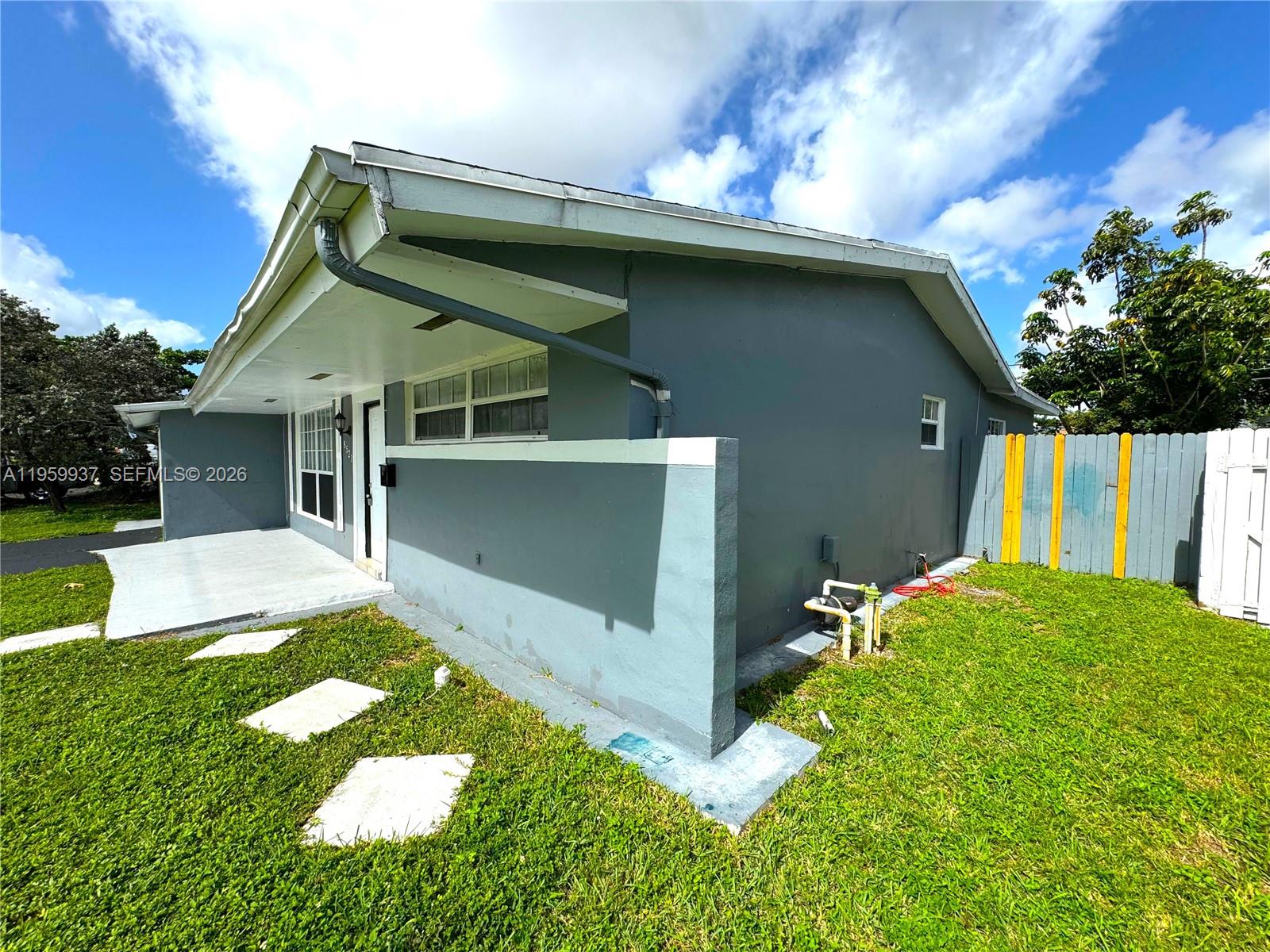 SUNRISE GOLF VILLAGE SEC - Residential