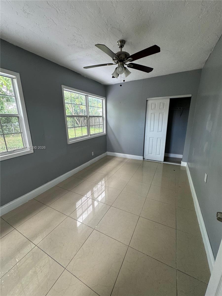 SUNRISE GOLF VILLAGE SEC - Residential