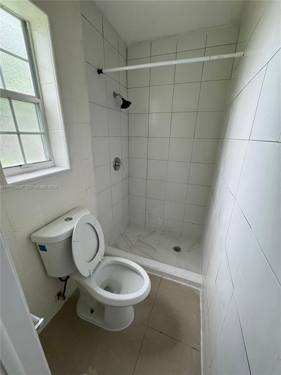 SUNRISE GOLF VILLAGE SEC - Residential