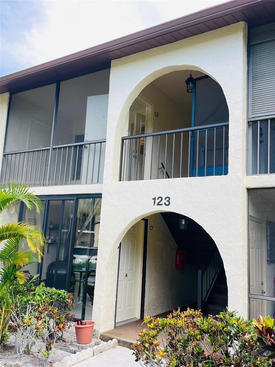 Spacious 2-bed/1-bath condo in a peaceful 55+ community! Bright open living/dining area with durable ceramic tile floors. The kitchen offers ample cabinet space and room for your essentials. Relax on the private screened porch overlooking lush gardens. In-unit laundry closet, large walk-in closets, vertical blinds, freshly painted walls, and smooth ceilings throughout. schedule your showing today!