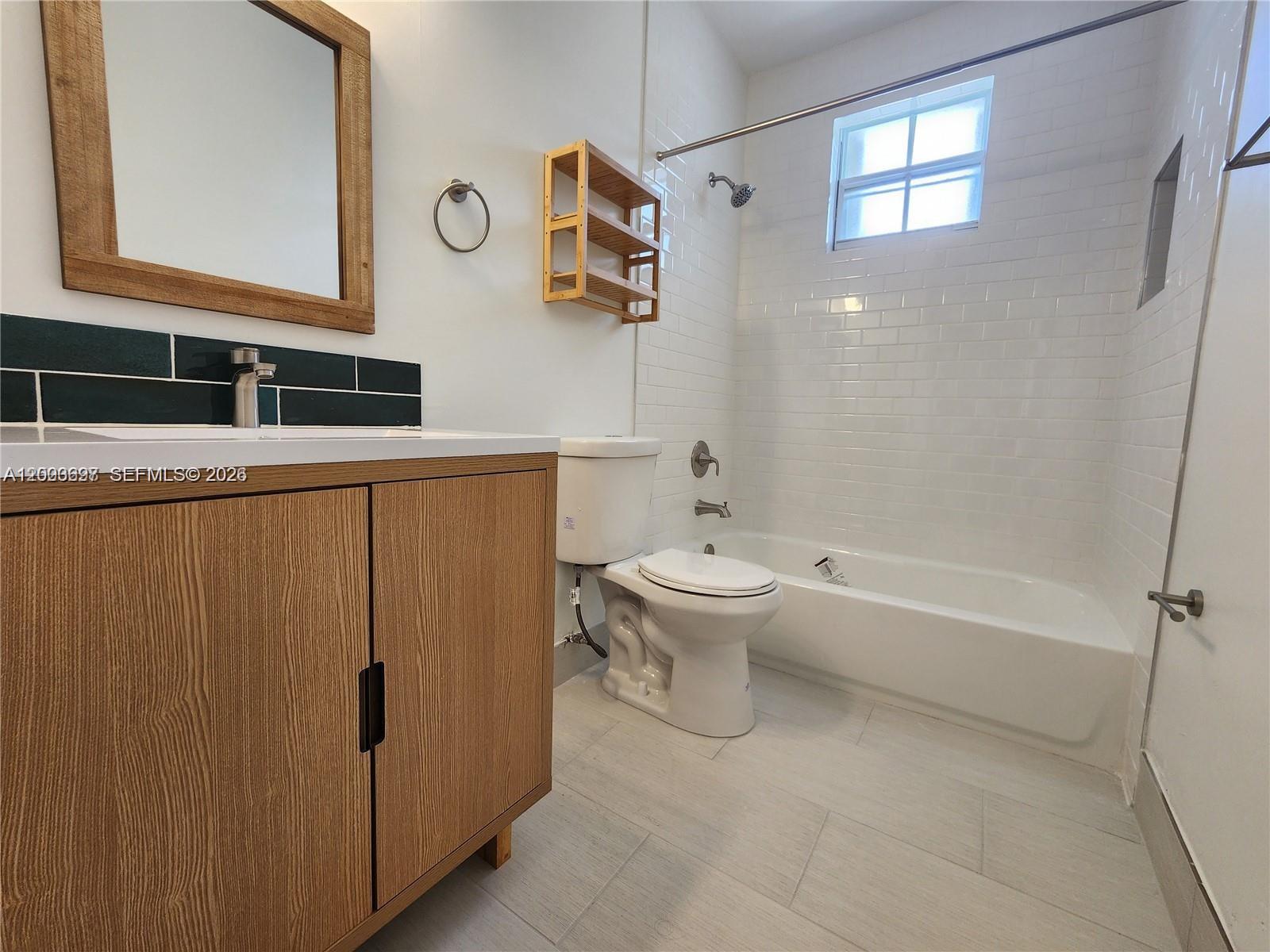VILLAS AT NAUTICA THREE C - Residential Lease