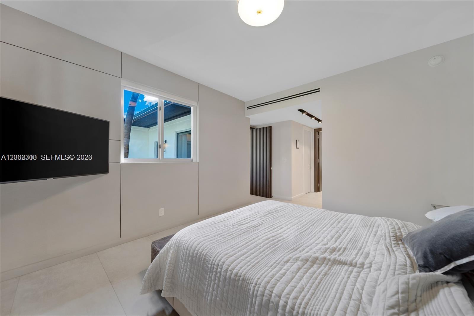 EAST SHENANDOAH - Residential Lease