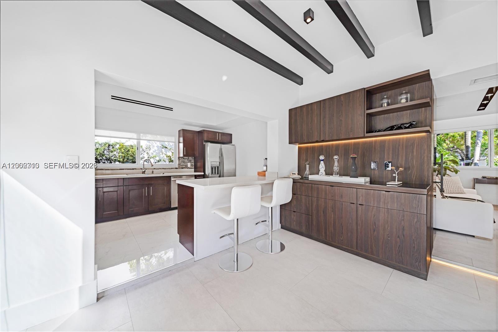 EAST SHENANDOAH - Residential Lease