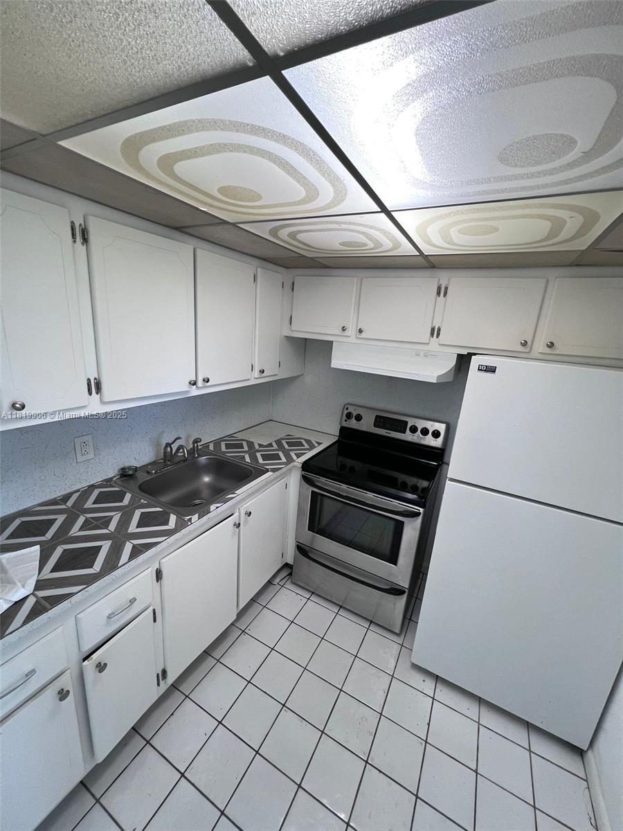 BERKSHIRE A THRU K CONDOS - Residential Lease