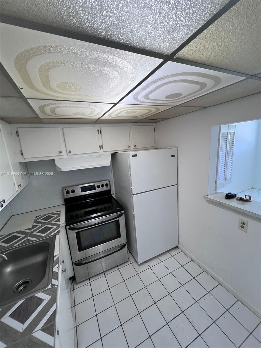 BERKSHIRE A THRU K CONDOS - Residential Lease