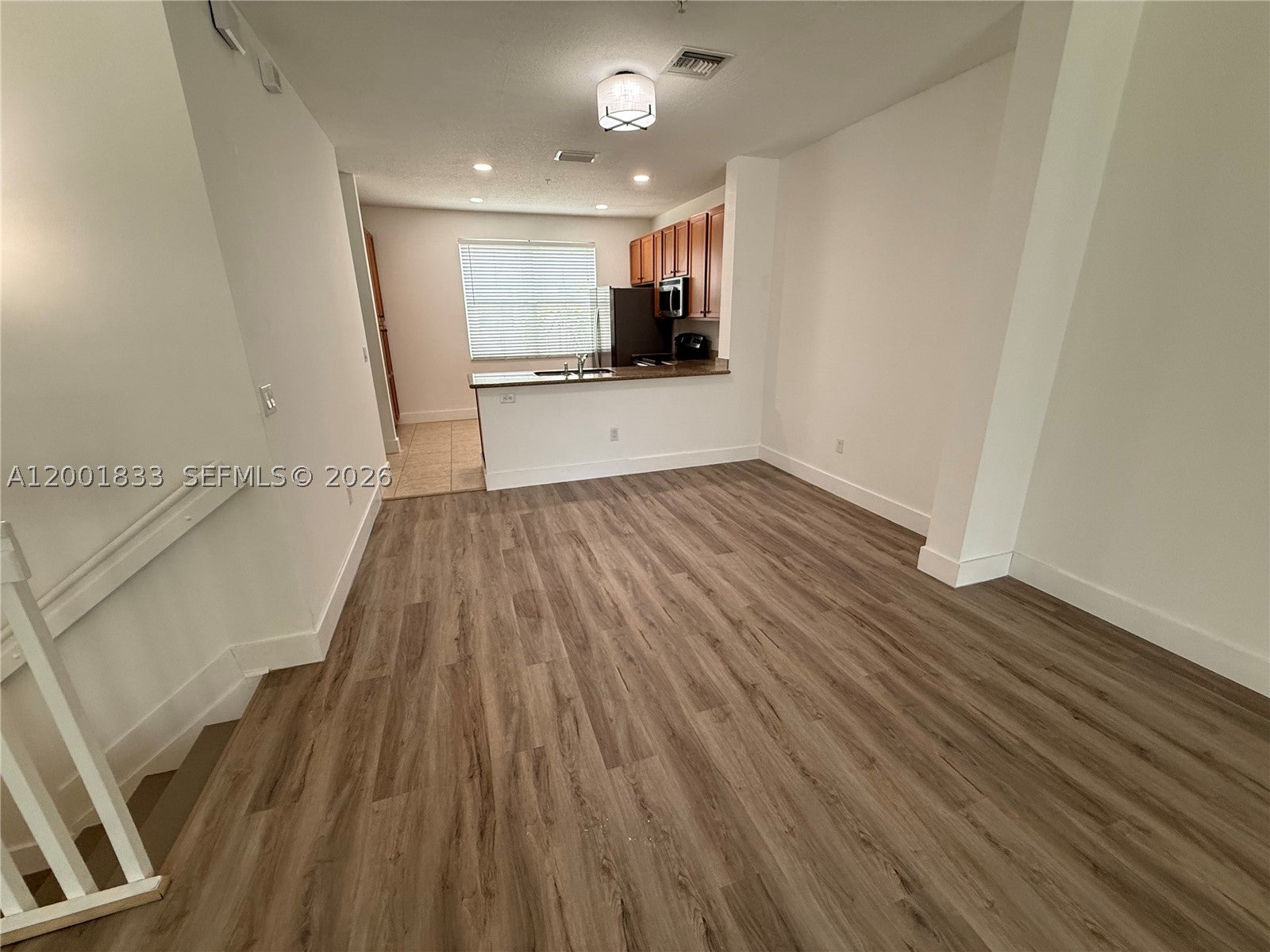 View photos, virtual tours, details...