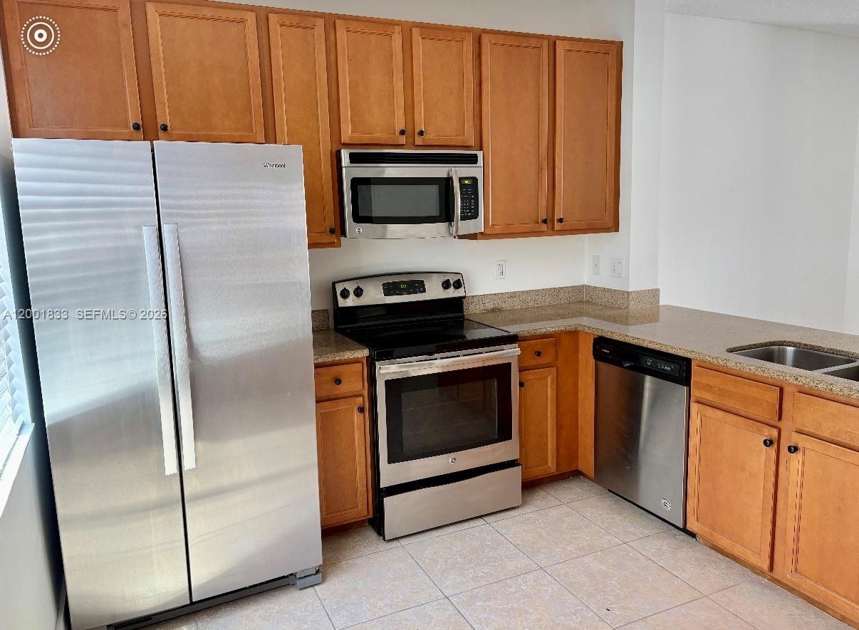 RENAISSANCE COMMONS REPL - Residential