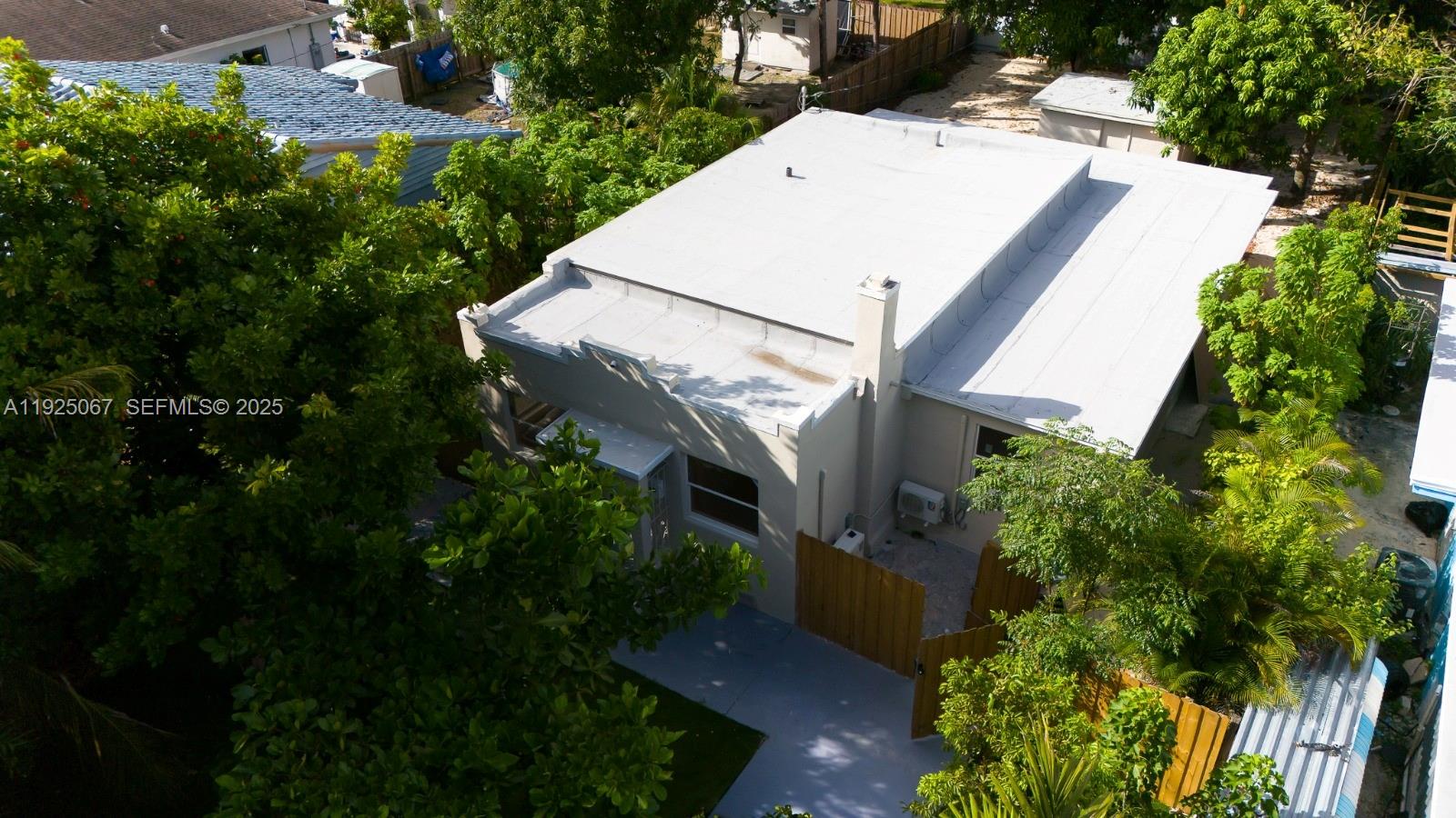 SUNKIST GROVE - Residential