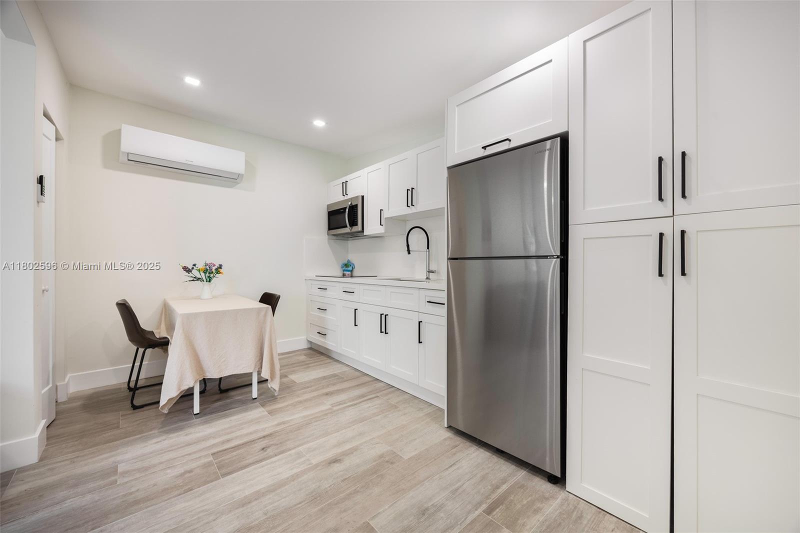 KING PARK - Residential