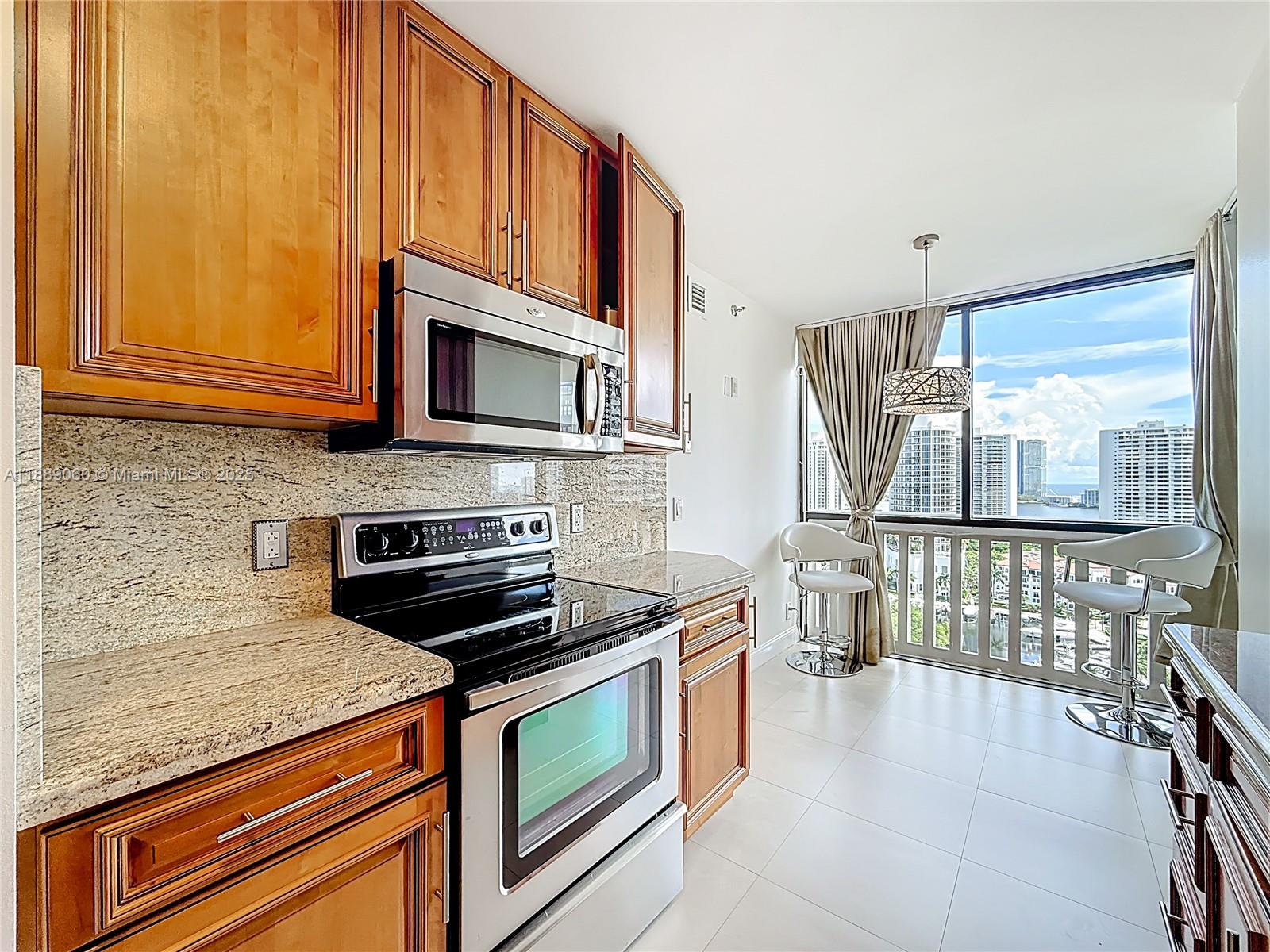 1000 ISL BLVD WILLIAMS IS - Residential Lease