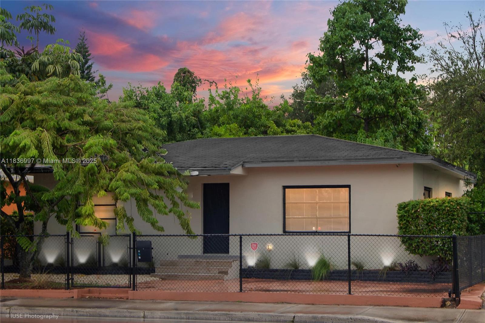 5050 NW 12th Ave Whole Villa