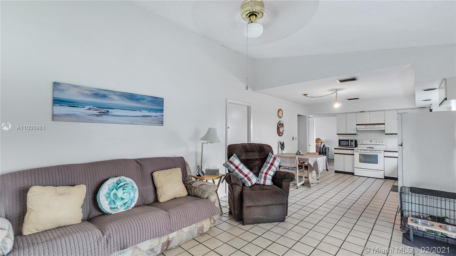 PANACHE SEC 4 - Residential