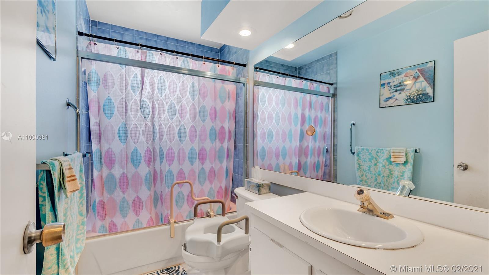 PANACHE SEC 4 - Residential