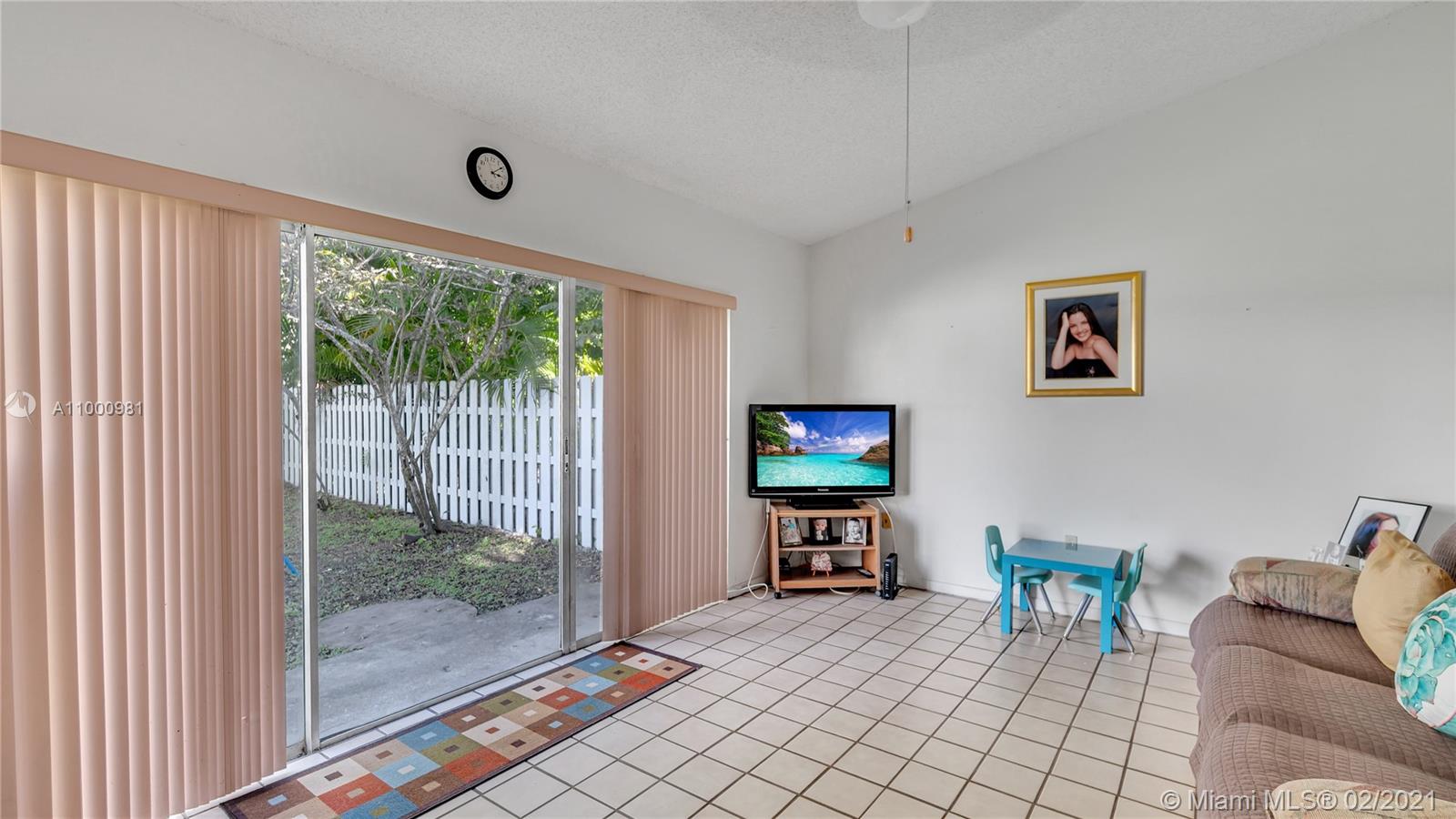 PANACHE SEC 4 - Residential