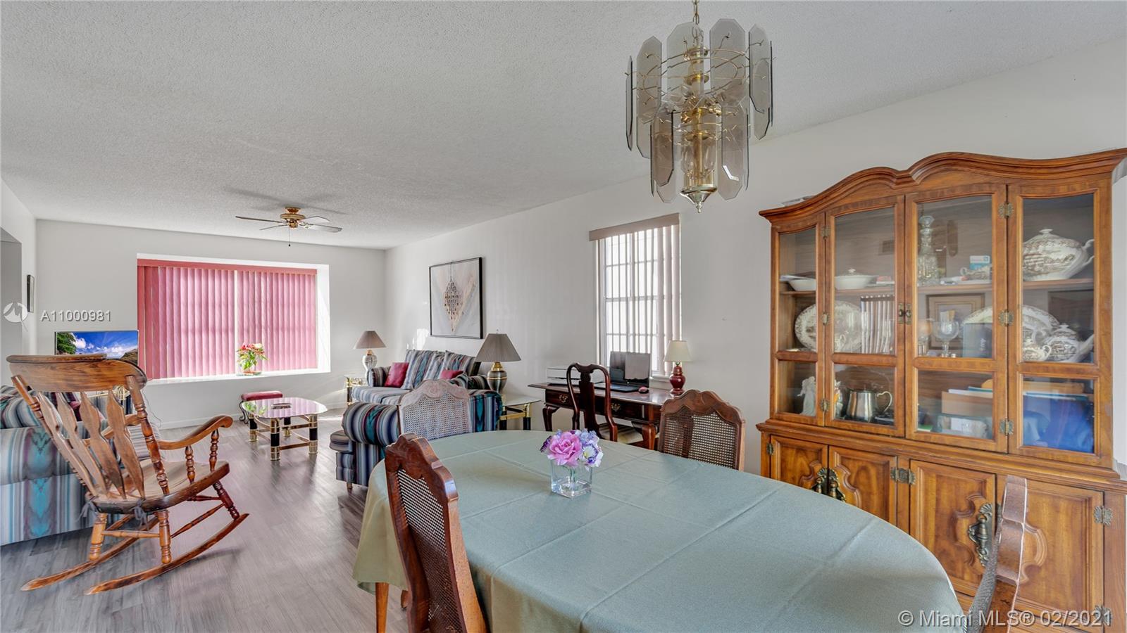 PANACHE SEC 4 - Residential