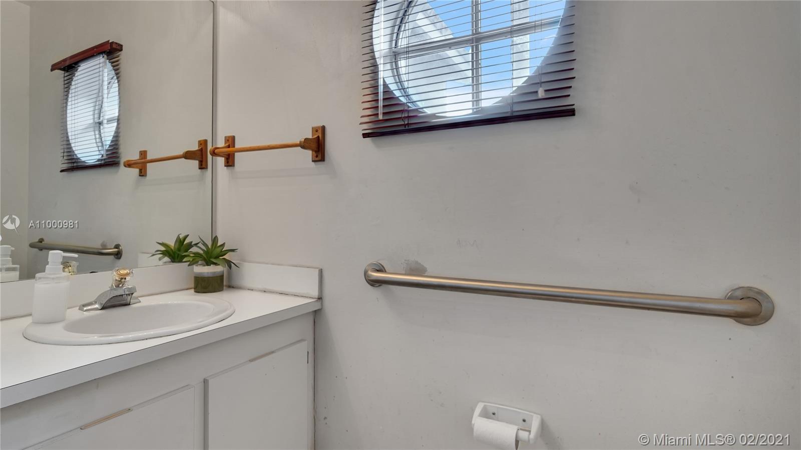 PANACHE SEC 4 - Residential