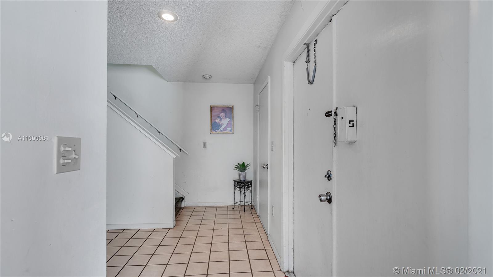 PANACHE SEC 4 - Residential