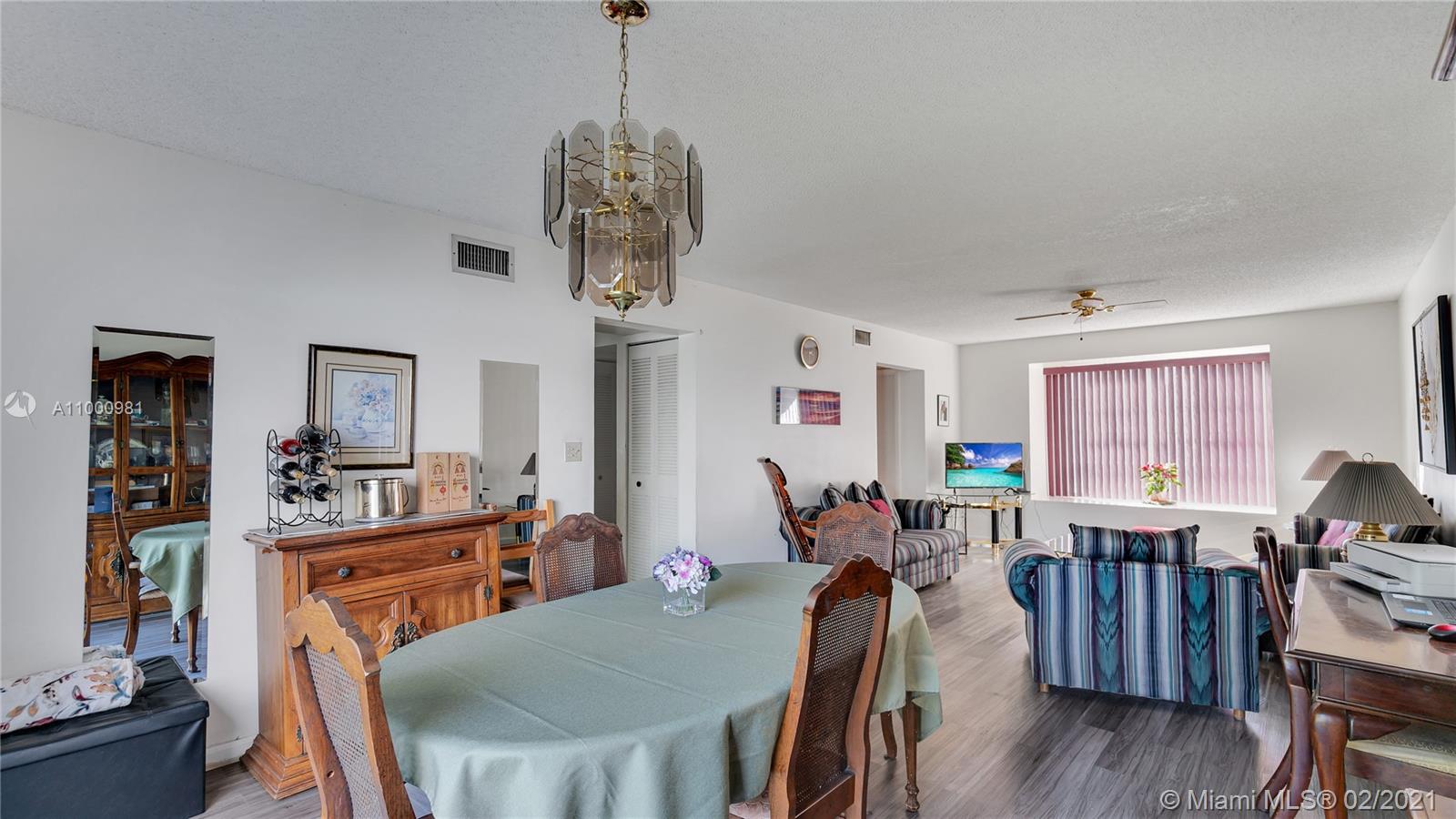 PANACHE SEC 4 - Residential