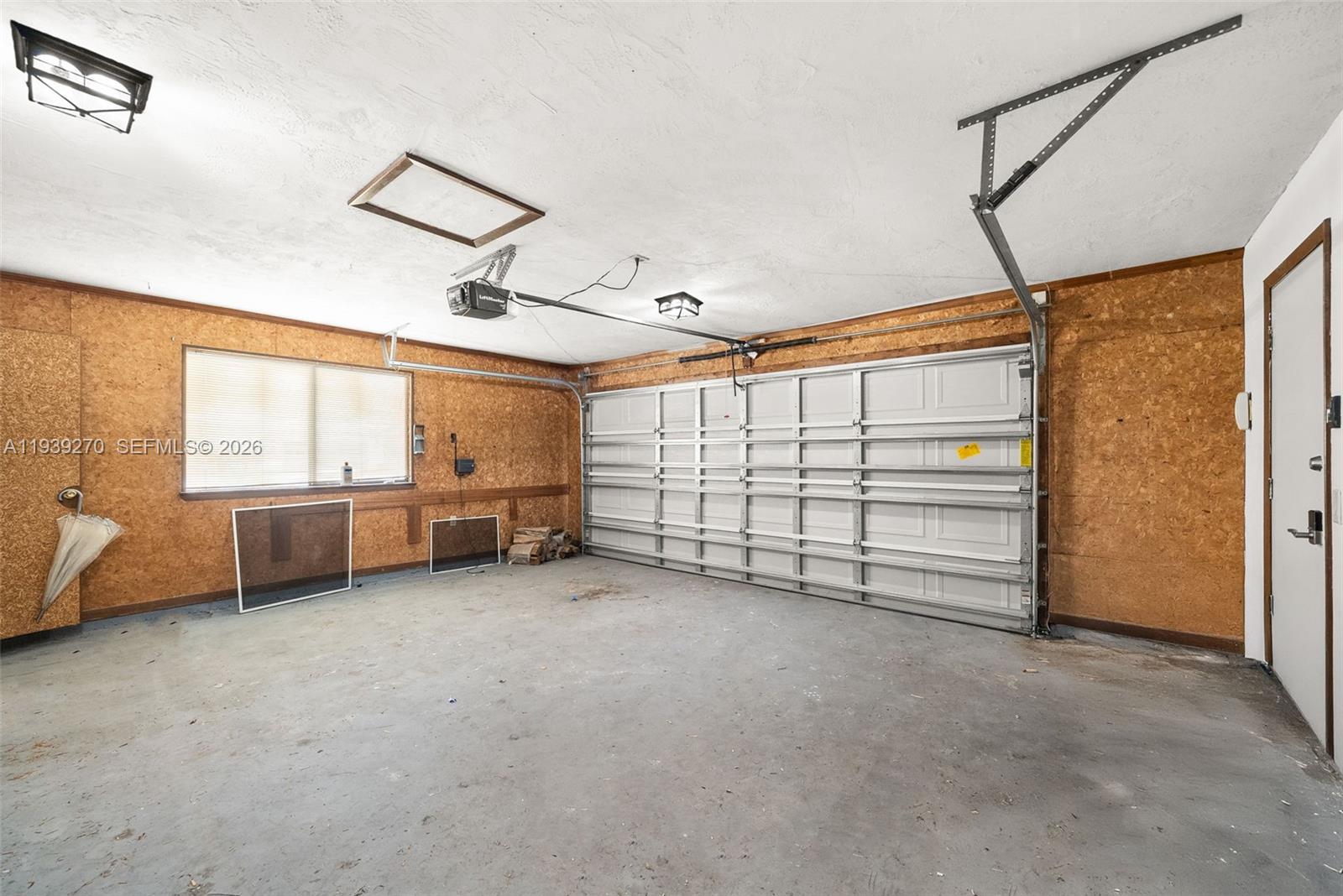 BAY POINT - Residential