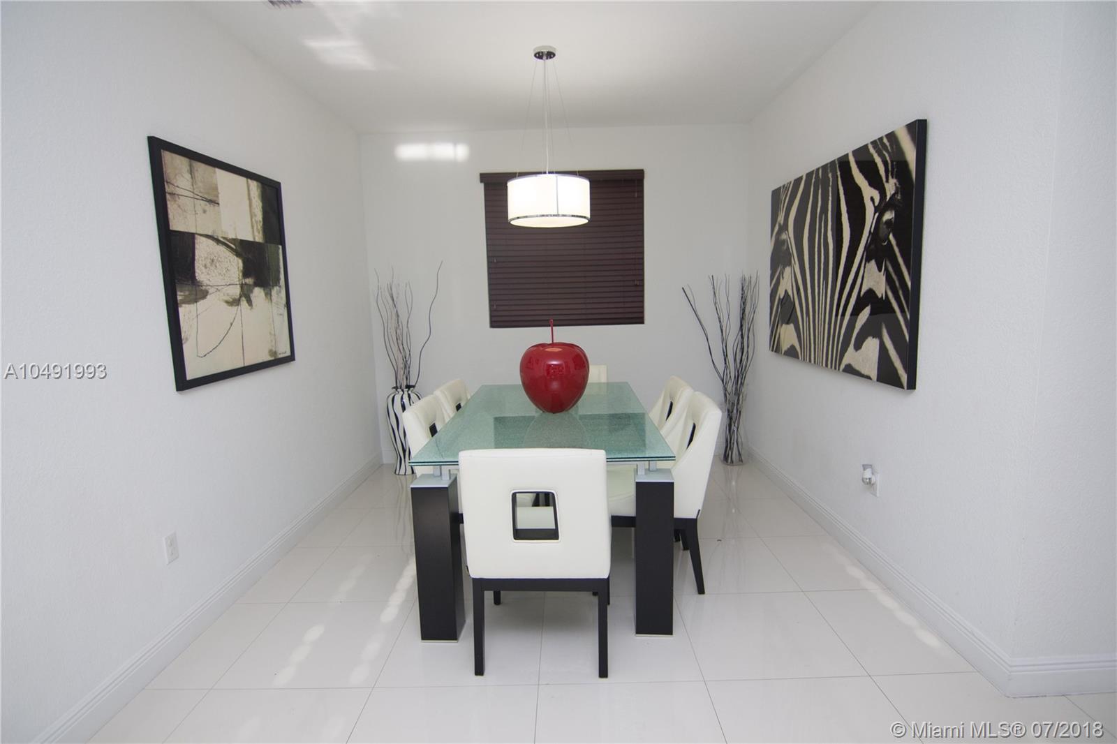 FONTAINEBLEAU WEST NORTH - Residential