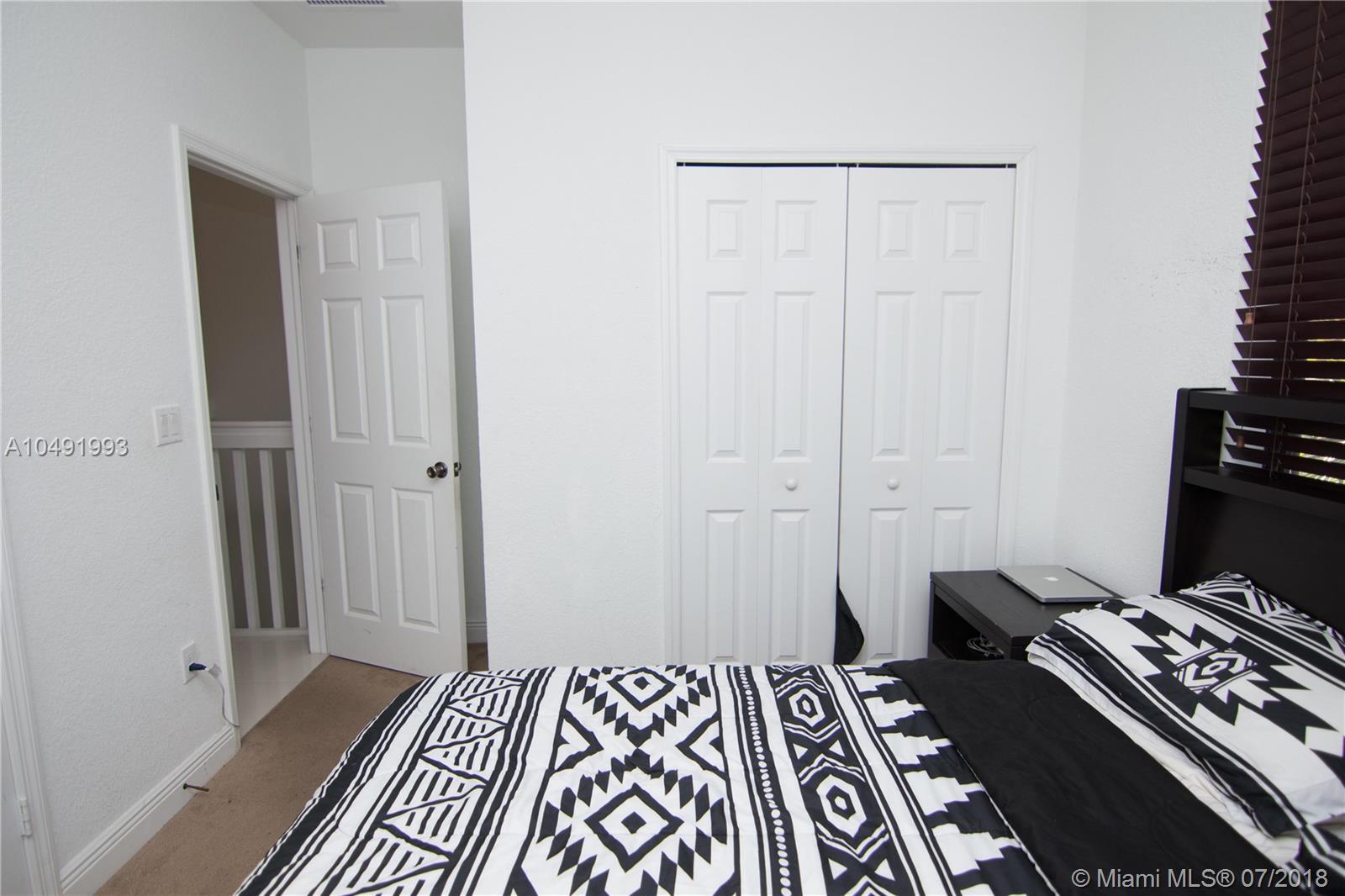 FONTAINEBLEAU WEST NORTH - Residential