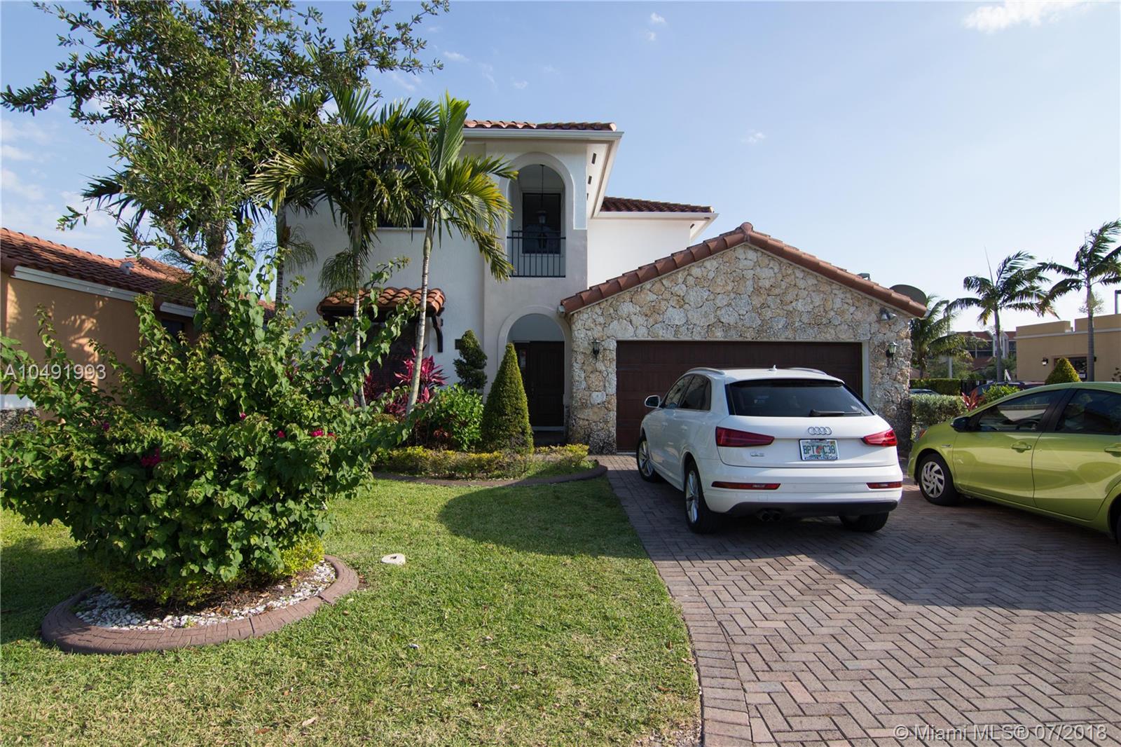 FONTAINEBLEAU WEST NORTH - Residential