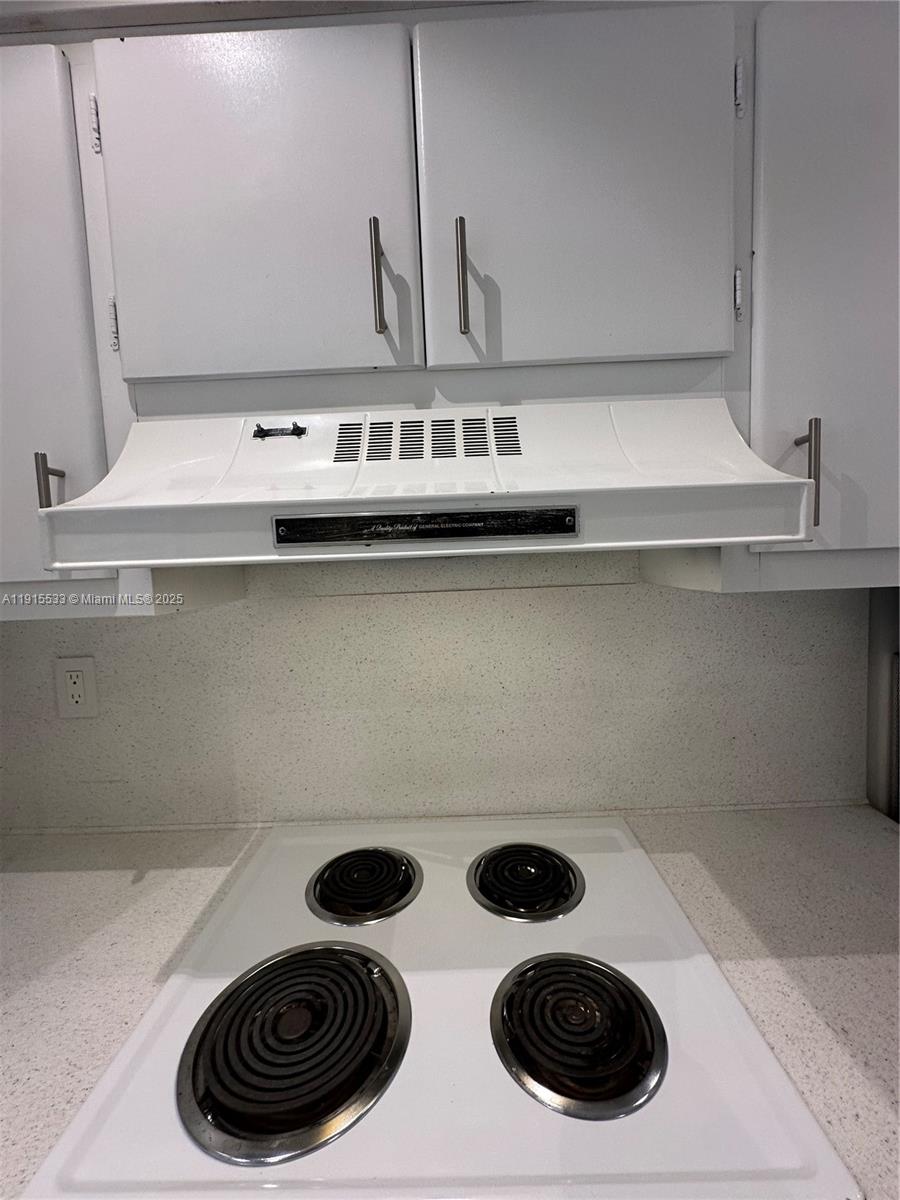 DADELAND PARK CONDO - Residential