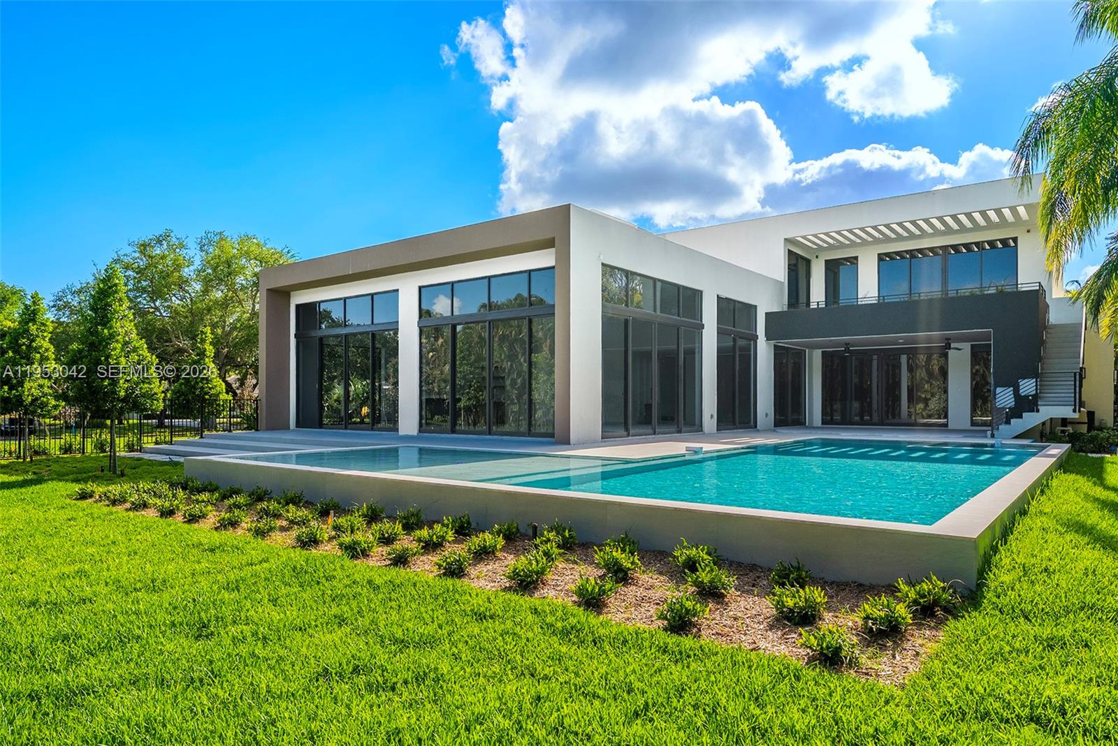 THE ELYSIUM - Residential