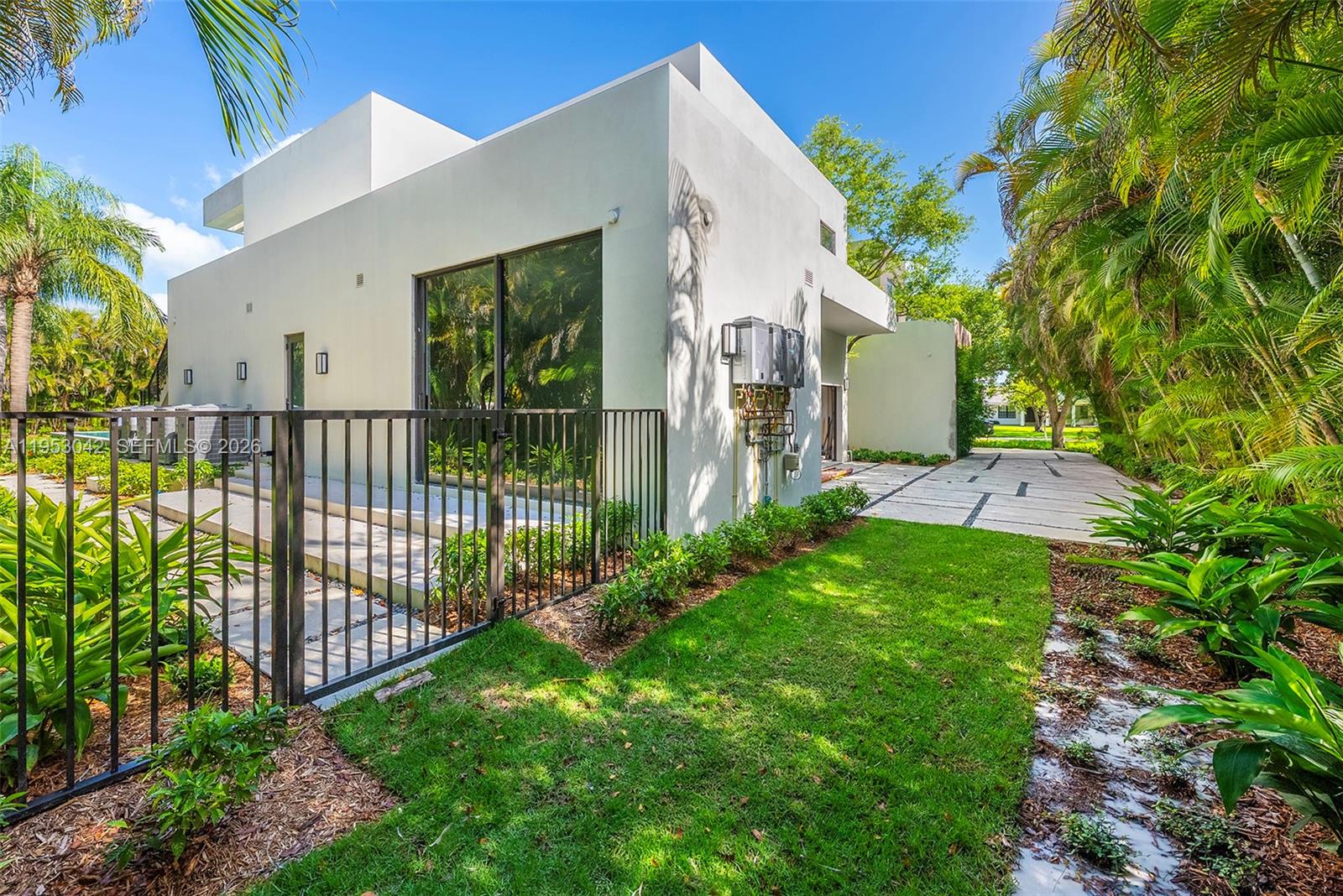 THE ELYSIUM - Residential