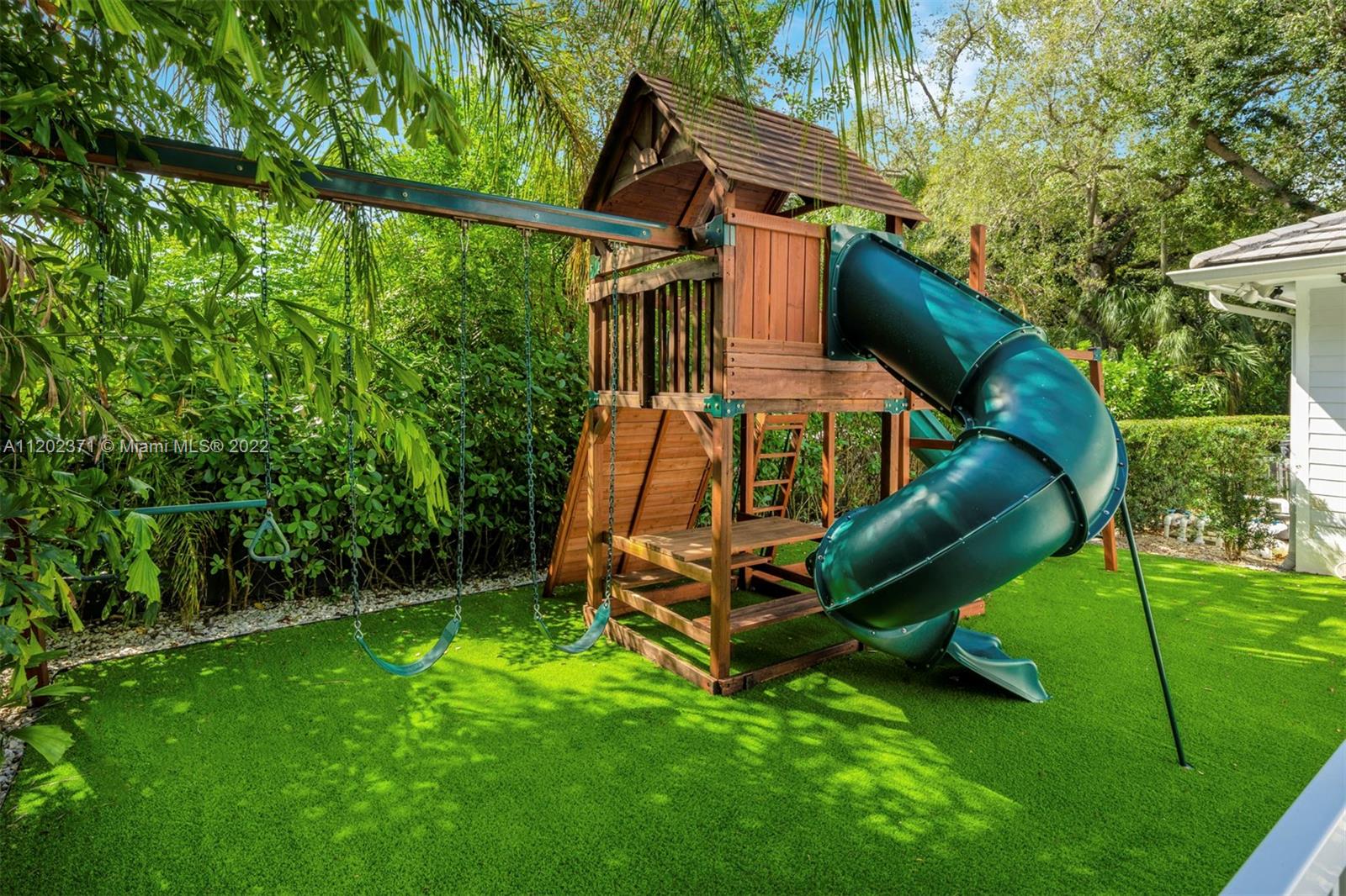 NORTH KENDALL - Residential