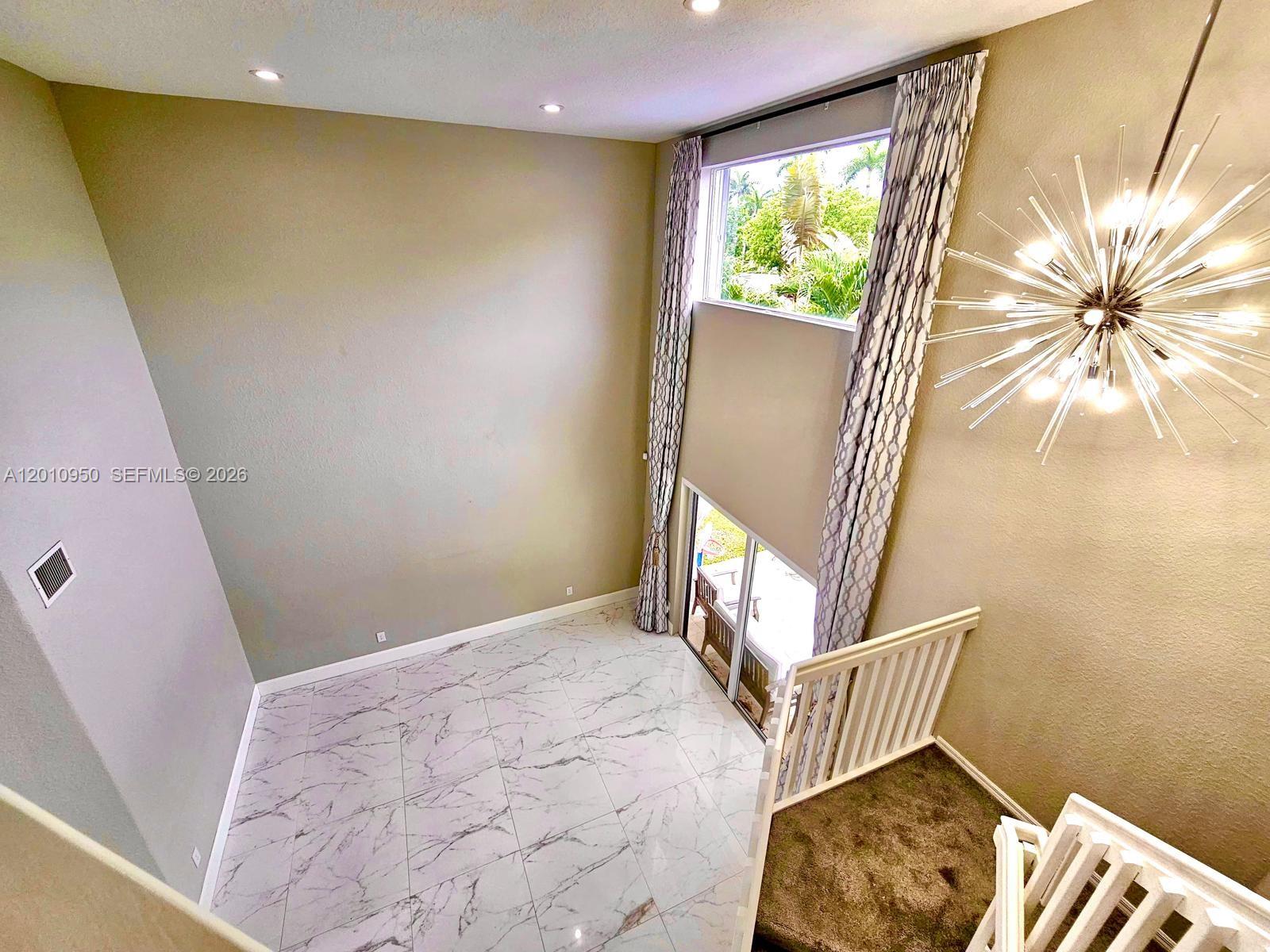 PASADENA AT PEMBROKE SHOR - Residential Lease