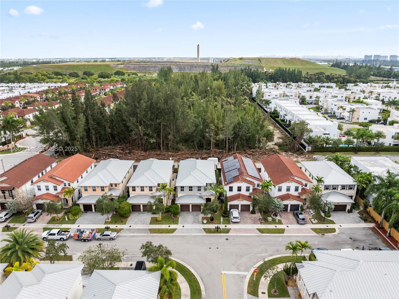 VINTAGE ESTATES - Residential Lease