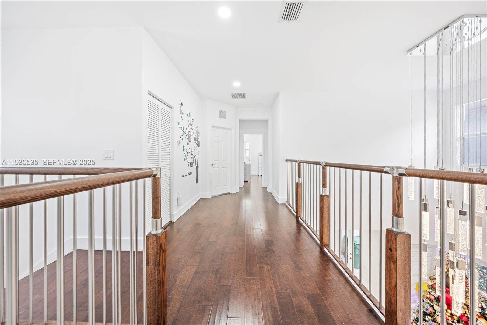 VINTAGE ESTATES - Residential Lease