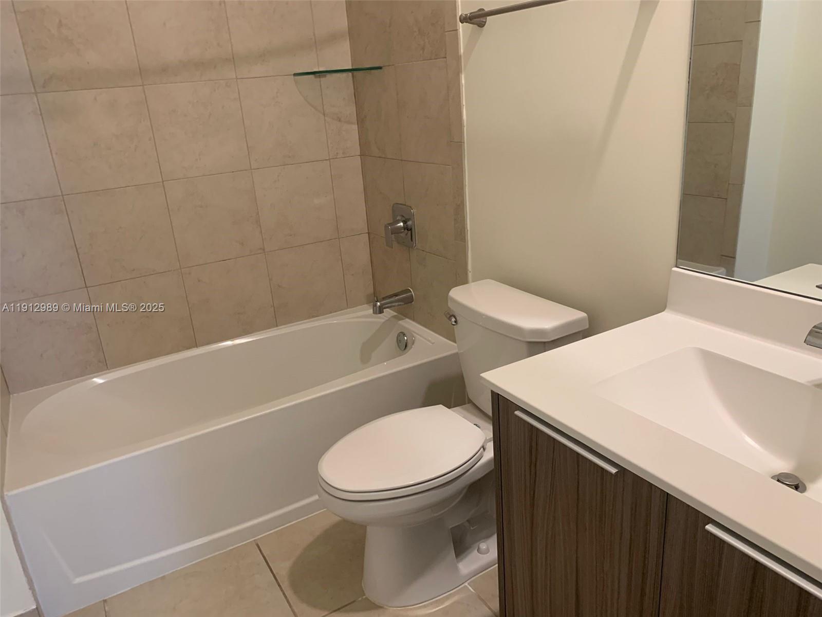 HIGHLAND AT PARK CENTRAL - Residential Lease