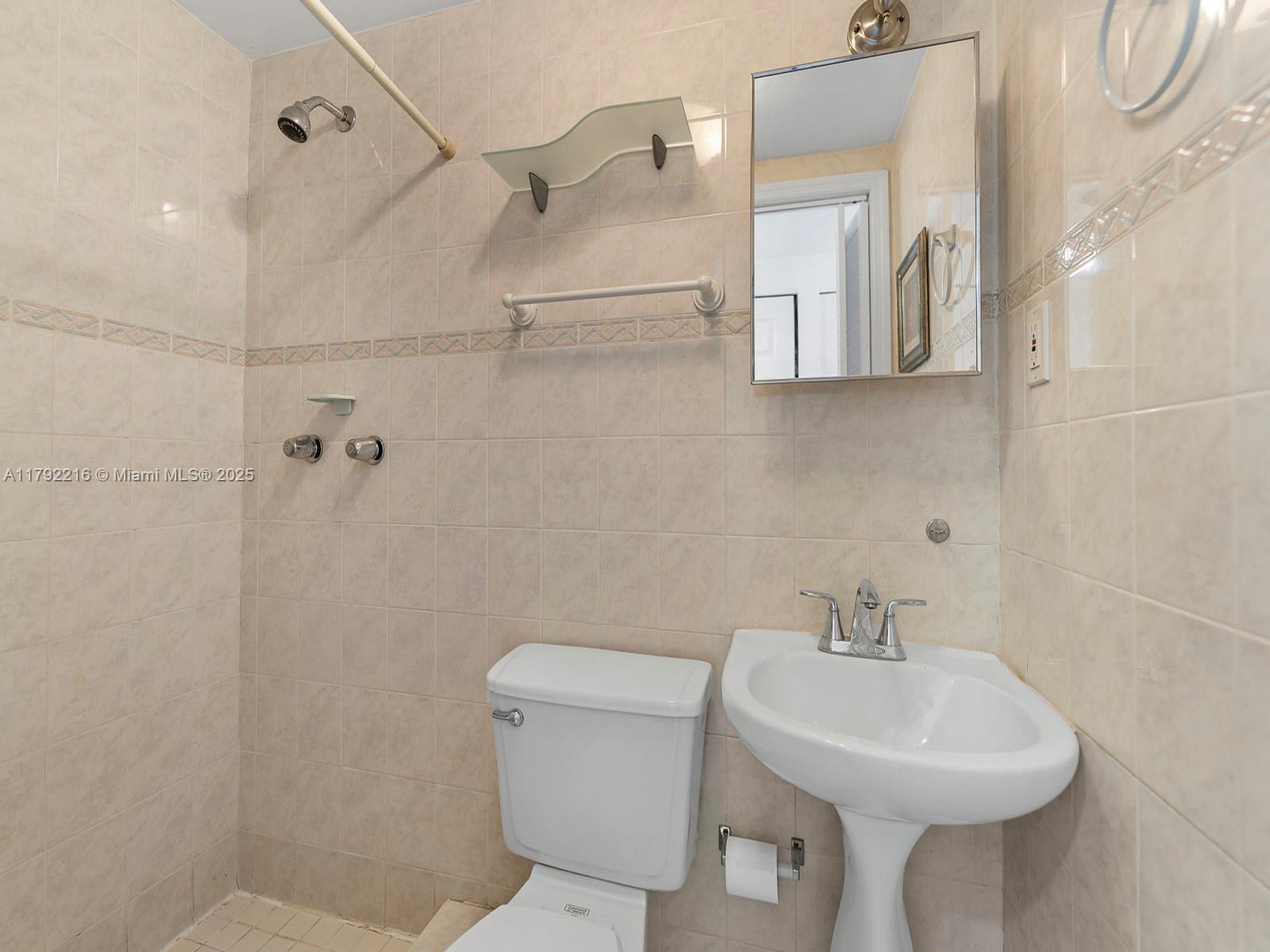 SYLVANIA HEIGHTS - Residential