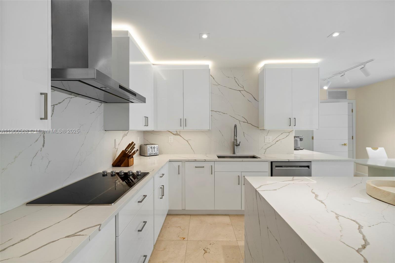 BEACH CLUB TWO CONDO - Residential Lease