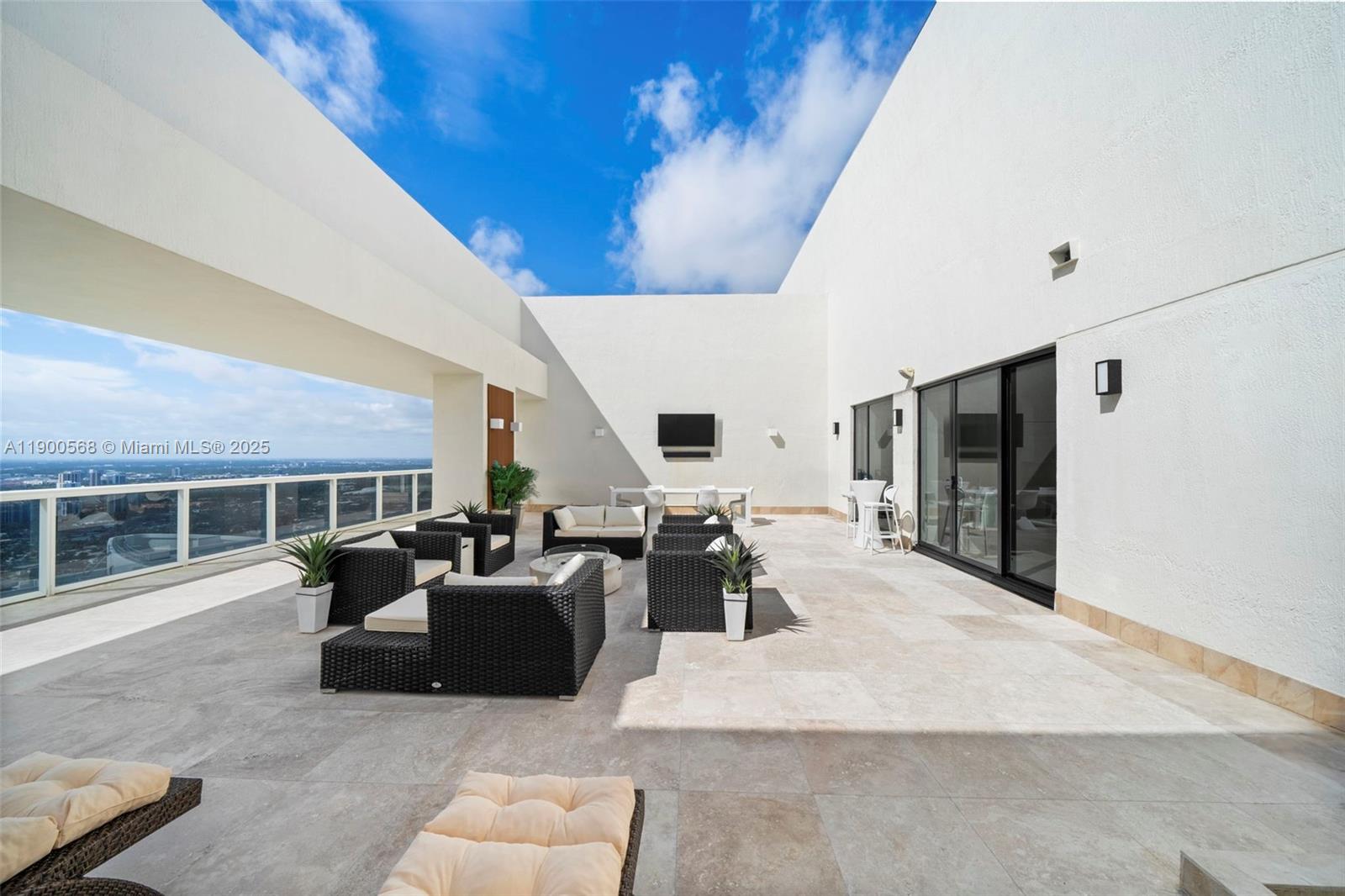 BEACH CLUB TWO CONDO - Residential Lease