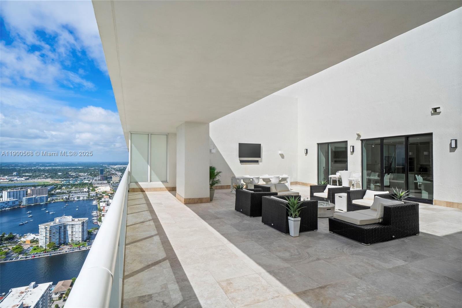 BEACH CLUB TWO CONDO - Residential Lease