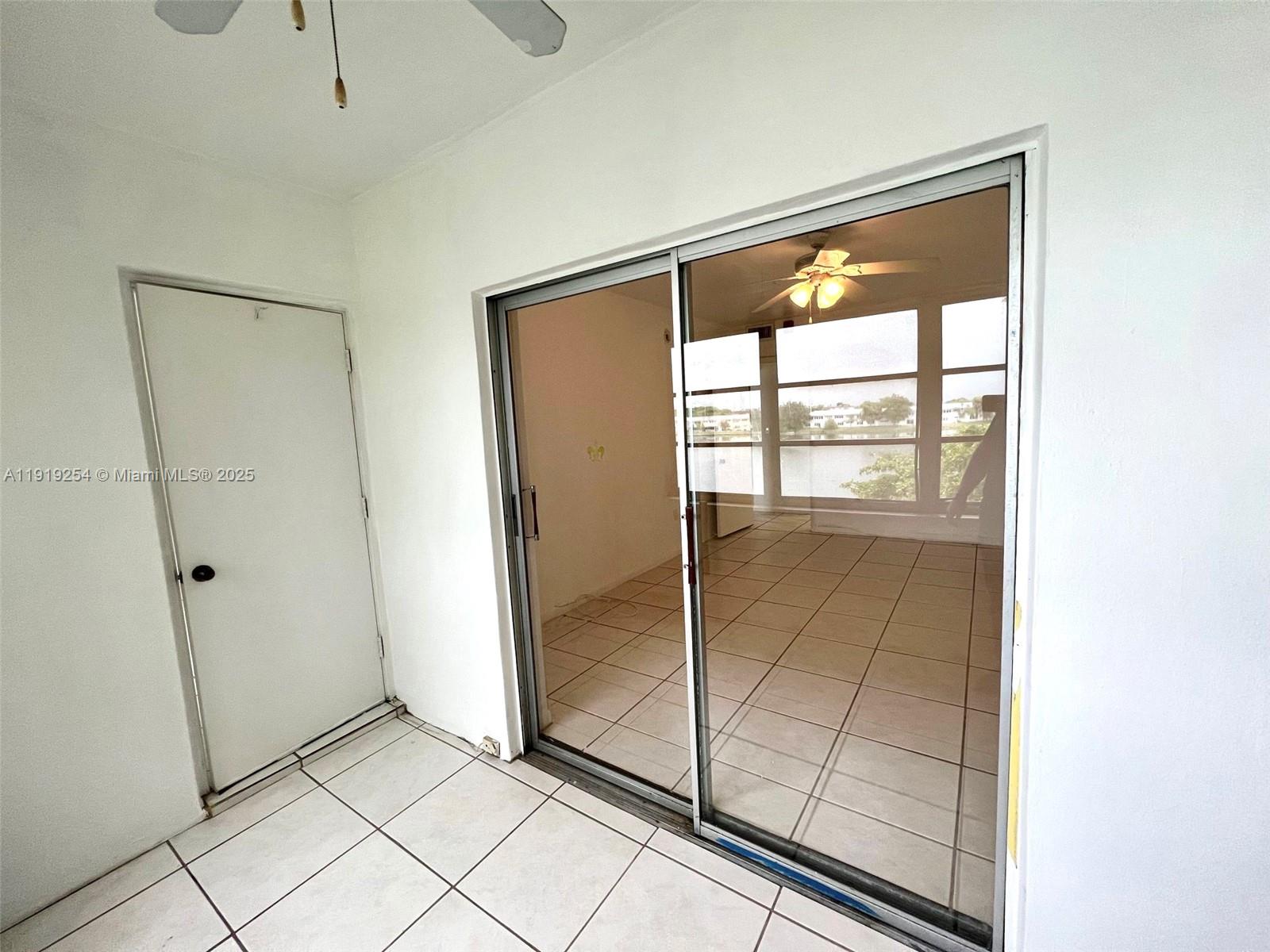 STAR LAKES ESTATES NO 5 C - Residential Lease