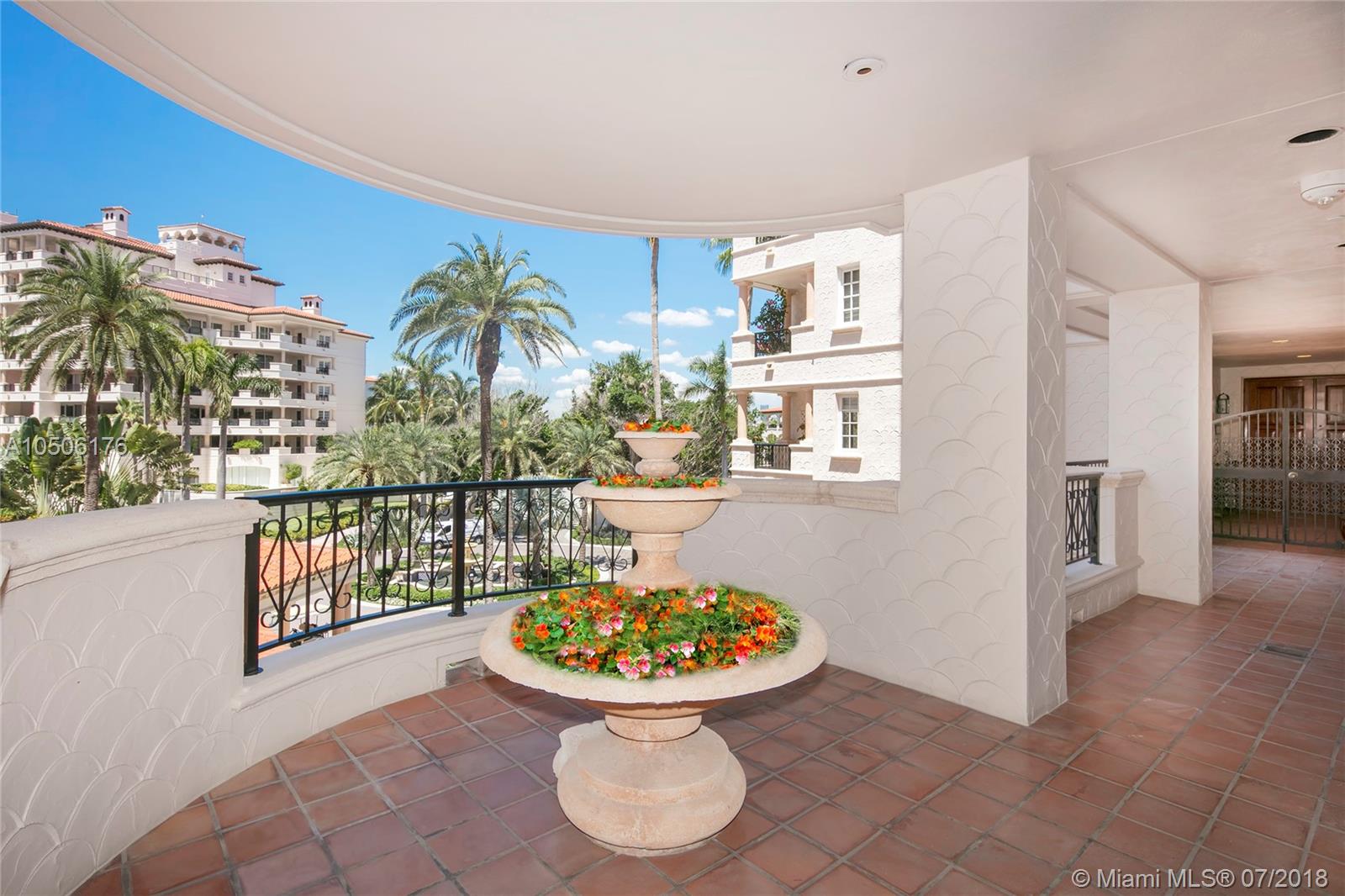 OCEANSIDE @ FISHER ISL CO - Residential