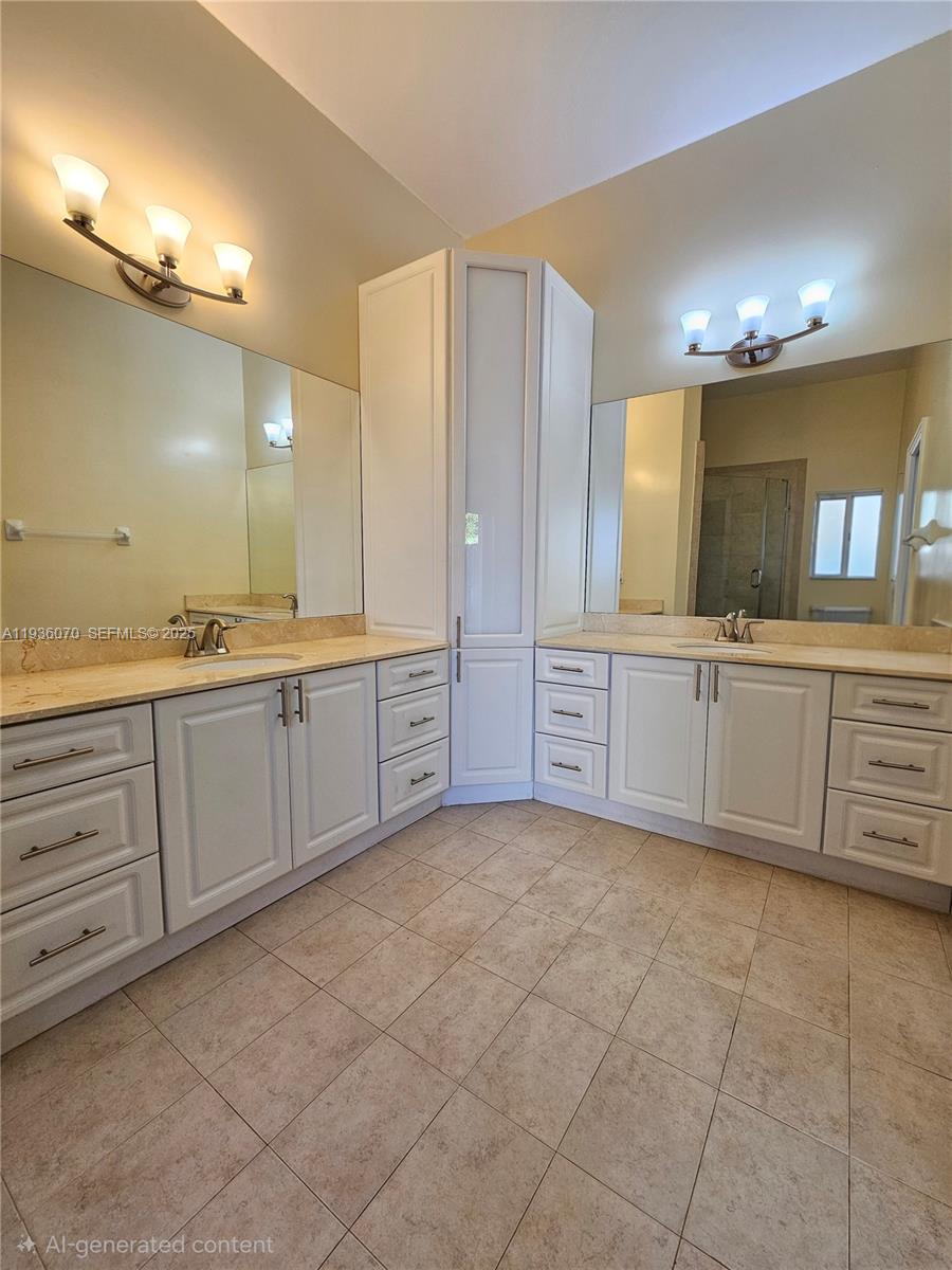 FANTASY REEF - Residential Lease