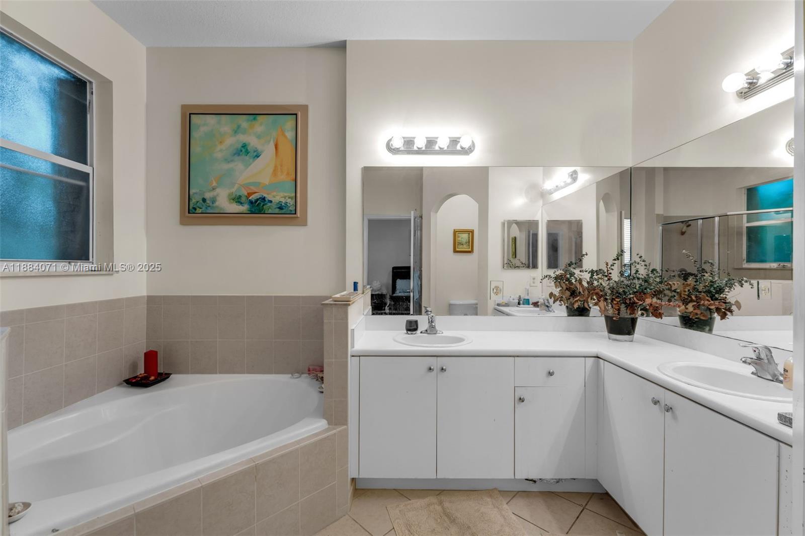 COURTS AT TUSCANY NORTH - Residential