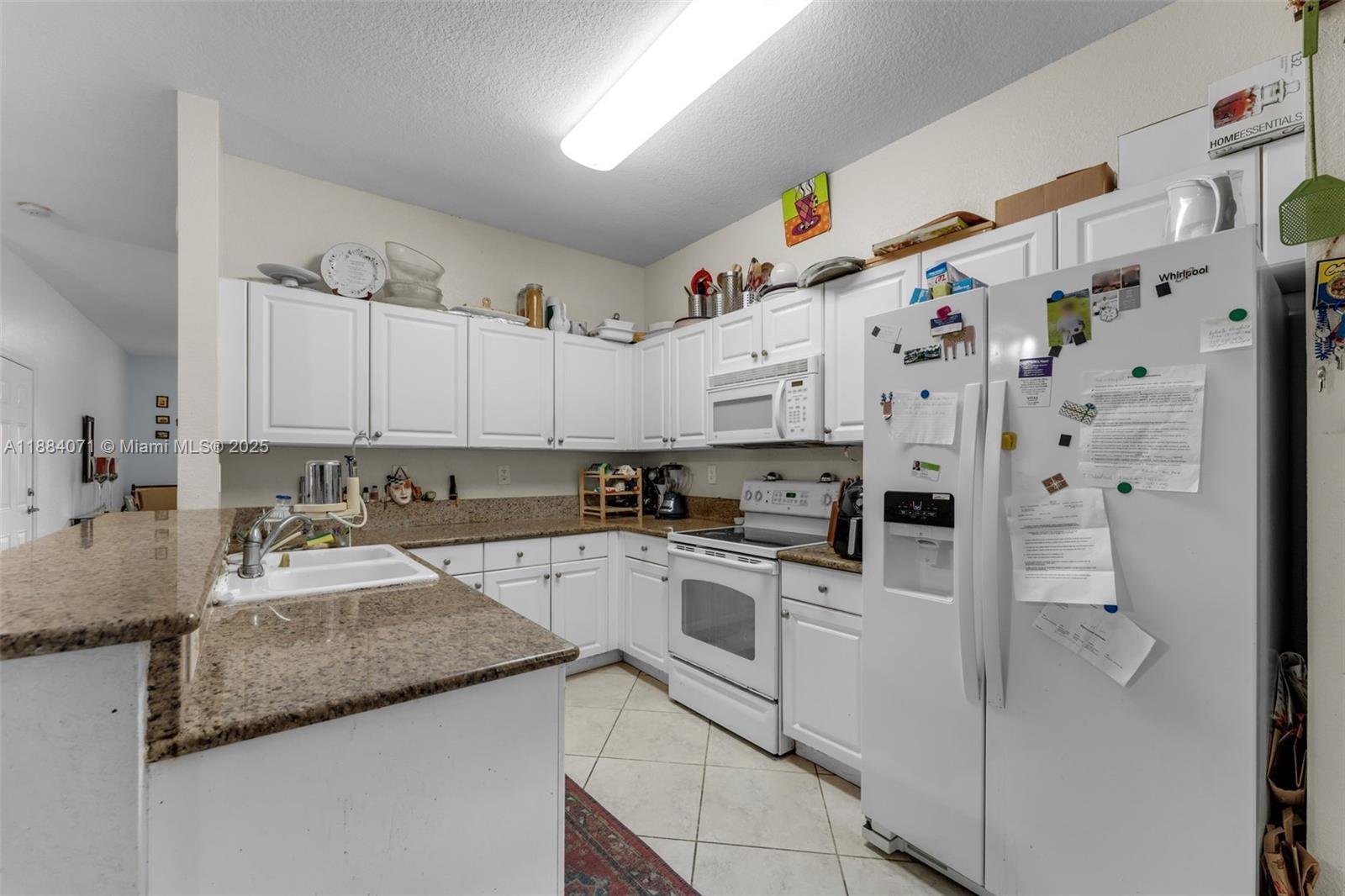 COURTS AT TUSCANY NORTH - Residential