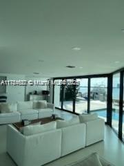 7720 Miami View 0