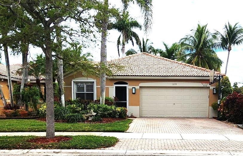 Property for Sale at 1674 Orion Ln, Weston, Broward County, Florida - Bedrooms: 3 
Bathrooms: 2  - $620,000